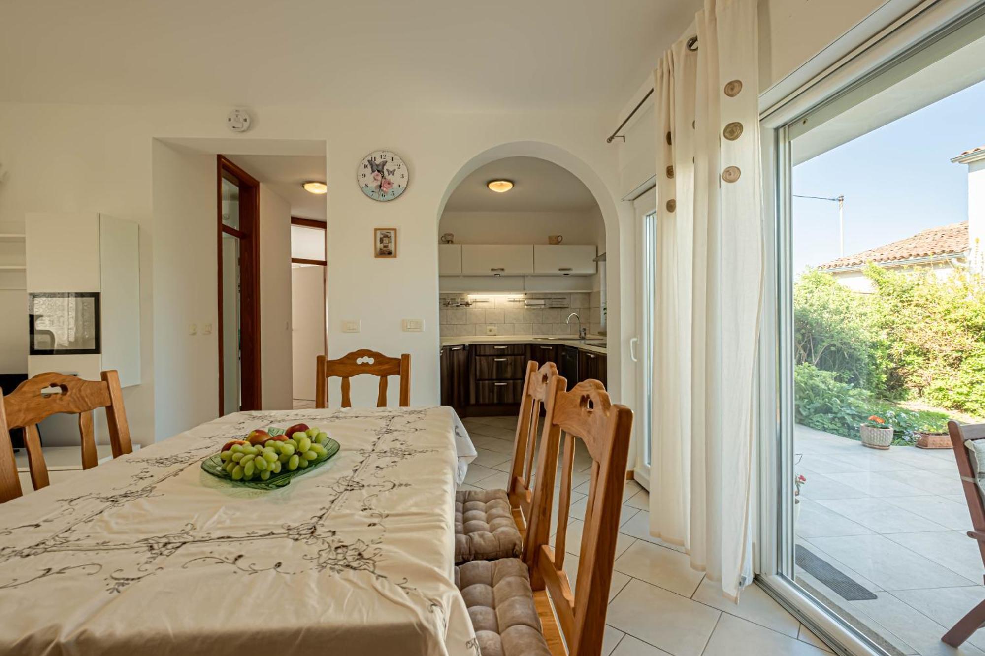 Vito & Maria Eco Friendly Accommodation Banjole Exterior photo