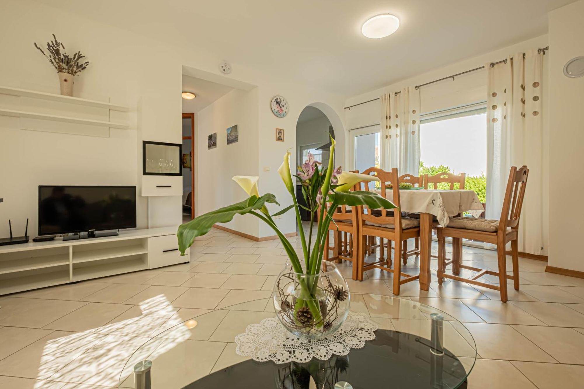 Vito & Maria Eco Friendly Accommodation Banjole Exterior photo